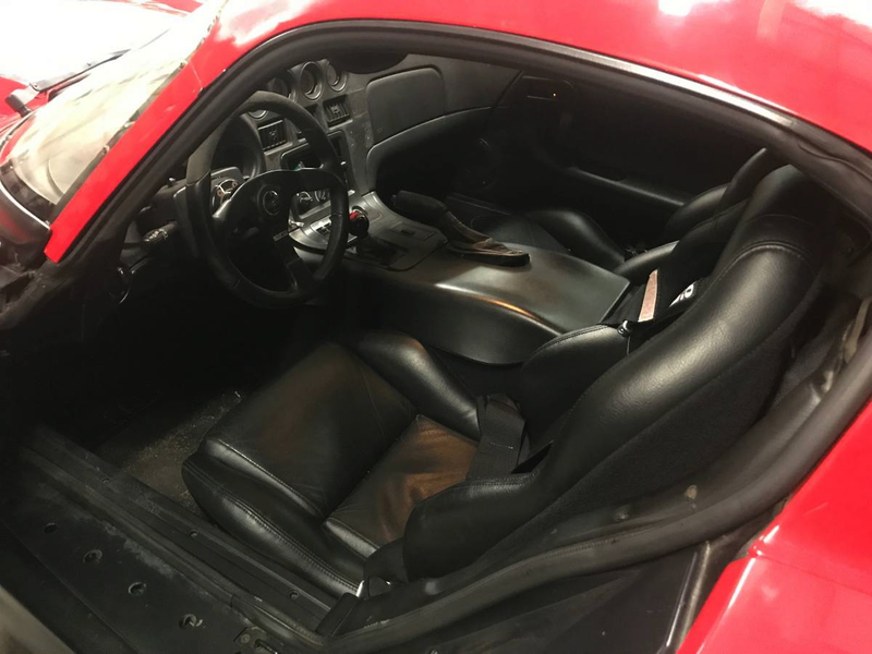 Illustration for article titled For $30,000, Could This Battle Worn 1997 Dodge Viper GTS Be Your Weekend Warrior?